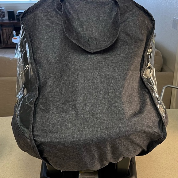 Universal Car Seat Rain Cover - Picture 4 of 5